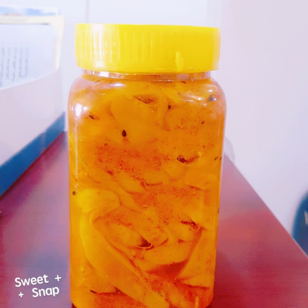 ترشی انبه تولید داخلی  – معسله با خرمای خاصوئی